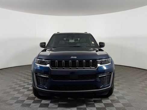 New 2026 Jeep Grand Cherokee L Limited AWD/4WD image 2