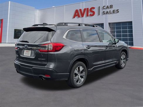 Used 2025 Subaru Ascent Premium image 7
