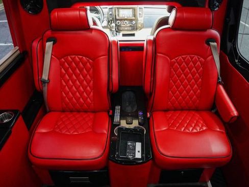 Used 2016 Mercedes-Benz Sprinter 2500 image 25
