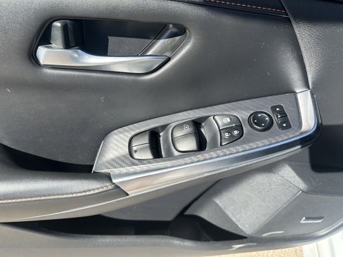 Used 2021 Nissan Sentra SR w/ SR Premium Package FWD image 11