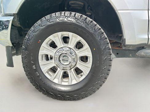 Used 2022 Ford F250 XL w/ STX Appearance Package image 35