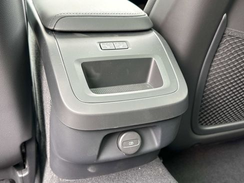 New 2026 Volvo V60 B5 Cross Country Plus w/ Climate Package image 10