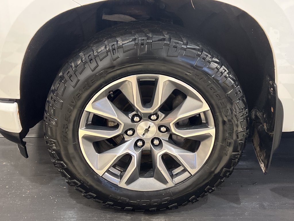 Used 2021 Chevrolet Silverado 1500 RST AWD/4WD image 6