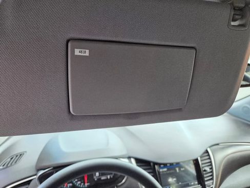 Used 2018 Chevrolet Trax LS FWD image 16