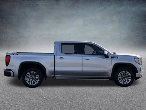 Certified 2022 GMC Sierra 1500 Denali AWD/4WD image 2