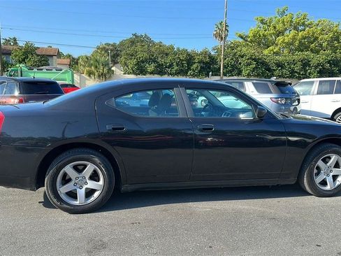 Used 2009 Dodge Charger SE RWD image 8