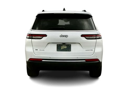 Used 2021 Jeep Grand Cherokee L Limited w/ Luxury Tech Group II image 5