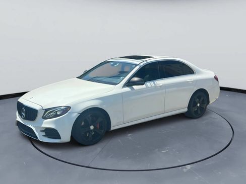 Used 2017 Mercedes-Benz E 300 image 8