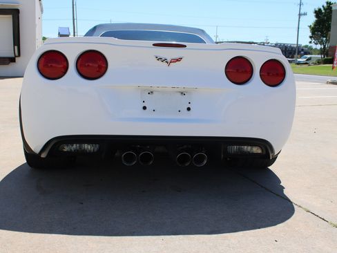 Used 2013 Chevrolet Corvette 427 w/ 1SC Preferred Equipment Group RWD image 39