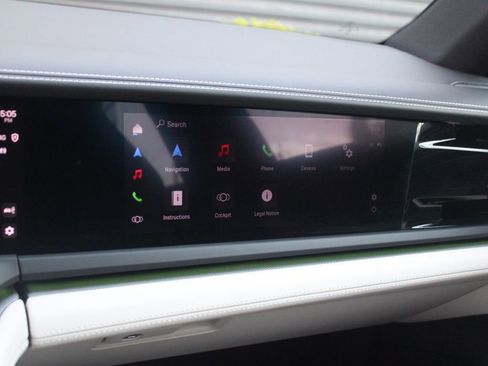 Certified 2025 Porsche Panamera image 30