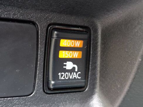 Used 2024 Nissan Frontier SV w/ Technology Package AWD/4WD image 35