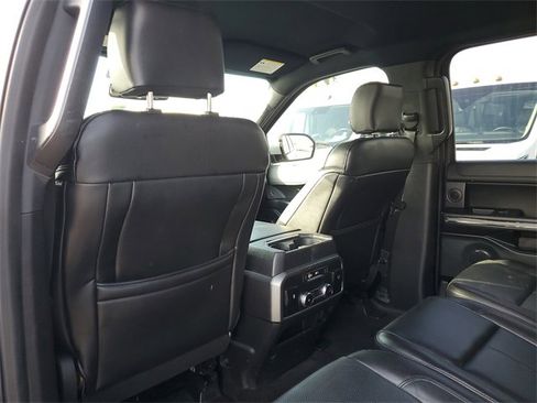 Used 2018 Ford Expedition Max XLT w/ Equipment Group 202A image 10