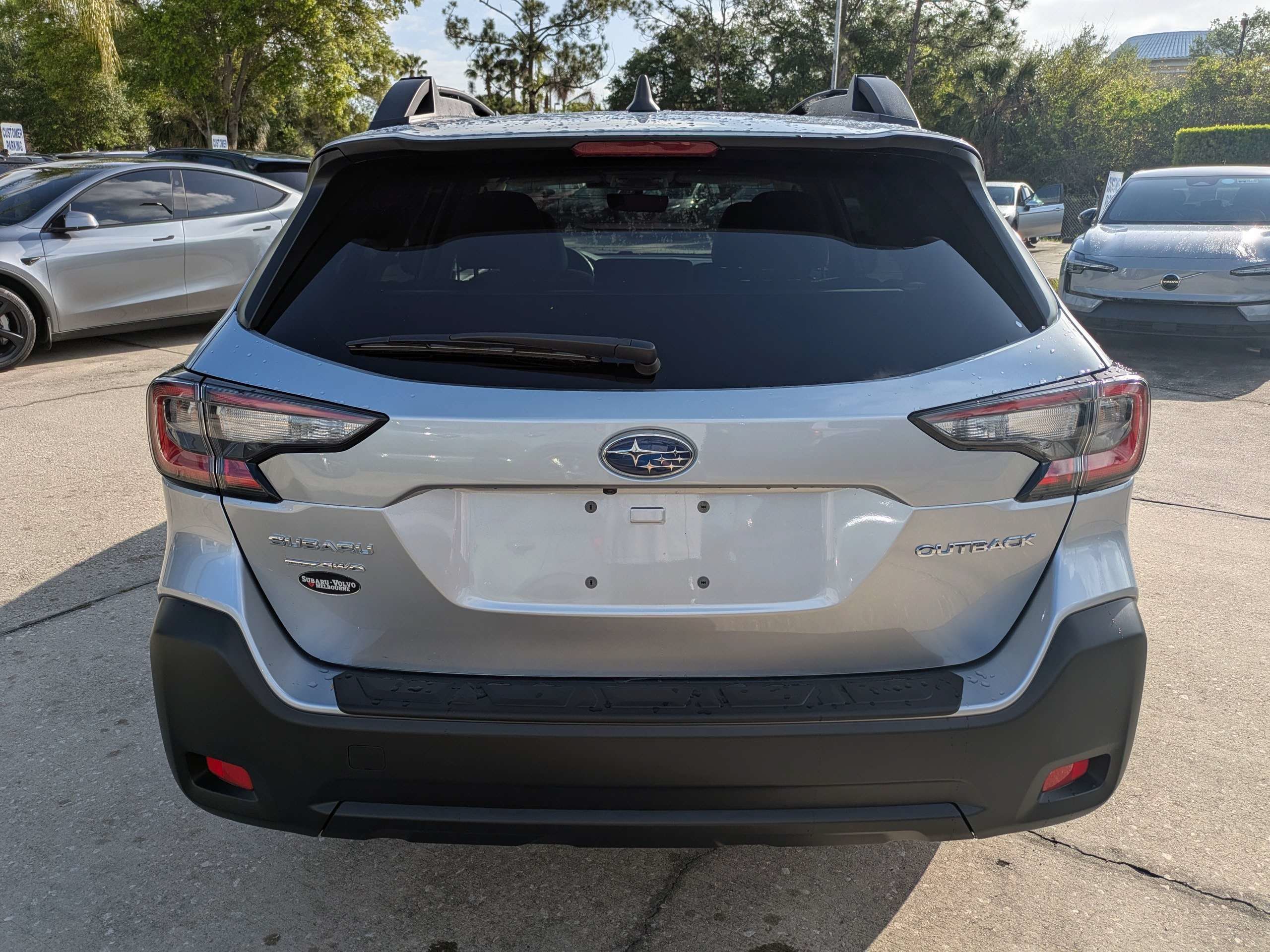 Used 2025 Subaru Outback Premium w/ Popular Package #1A AWD/4WD image 5
