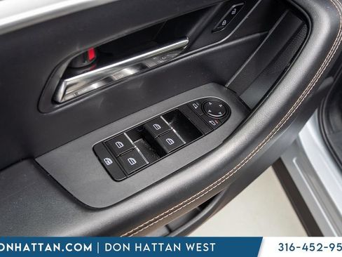 Used 2024 MAZDA CX-90 3.3 Turbo w/ Premium Package AWD/4WD image 16