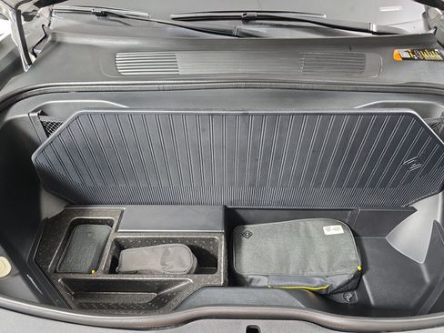 Used 2025 Rivian R1S Adventure Dual AWD/4WD image 14