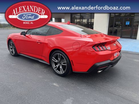 Used 2024 Ford Mustang Coupe image 2