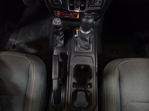 Used 2025 Jeep Wrangler Unlimited Sport S 4xe AWD/4WD image 21