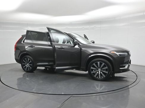 Used 2023 Volvo XC90 B6 Plus w/ Protection Package Premier AWD/4WD image 31