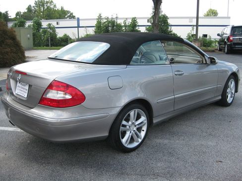 Used 2008 Mercedes-Benz CLK 350 Cabriolet image 8
