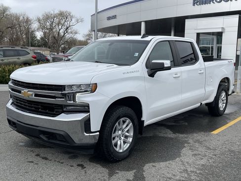 Used 2021 Chevrolet Silverado 1500 LT w/ Work Truck Package AWD/4WD image 3