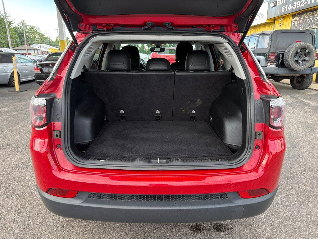 Used 2021 Jeep Compass Latitude w/ Convenience Group AWD/4WD image 23