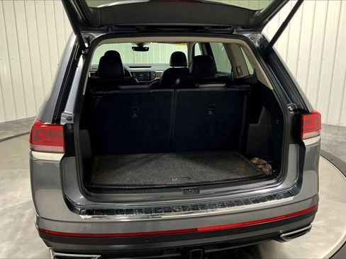 Used 2021 Volkswagen Atlas SEL Premium image 39