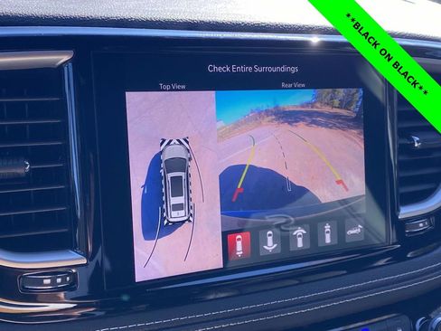 New 2026 Chrysler Pacifica Select w/ S Appearance Package FWD image 23