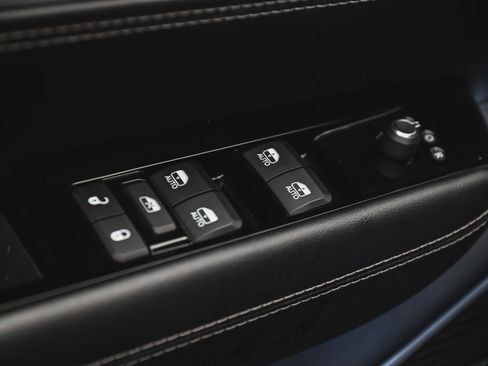 Used 2022 Jeep Wagoneer Series III image 9