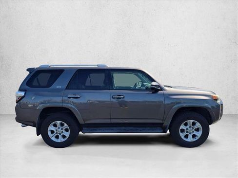 Used 2015 Toyota 4Runner SR5 Premium AWD/4WD image 4