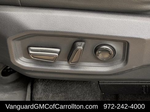 Used 2022 Toyota Tundra Limited AWD/4WD image 28