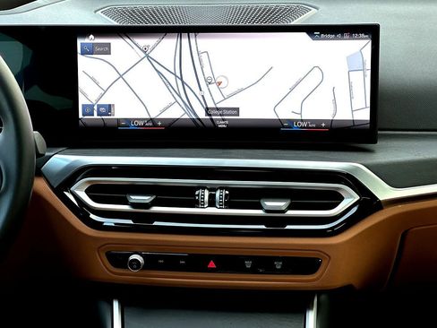Certified 2024 BMW 330i Sedan RWD image 29