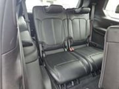 Used 2025 Jeep Grand Cherokee L Limited image 12