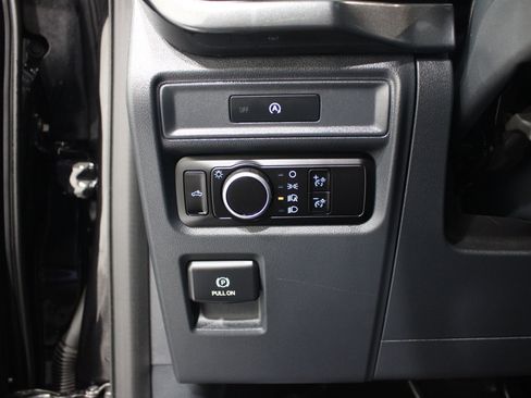 Used 2025 Ford F150 STX AWD/4WD image 9
