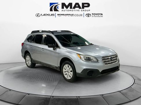 Used 2017 Subaru Outback 2.5i image 7
