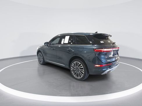 Used 2021 Lincoln Corsair Reserve w/ Equipment Group 201A image 6