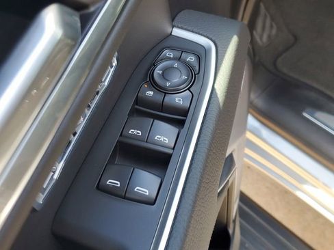 Used 2026 GMC Sierra 1500 Denali AWD/4WD image 19