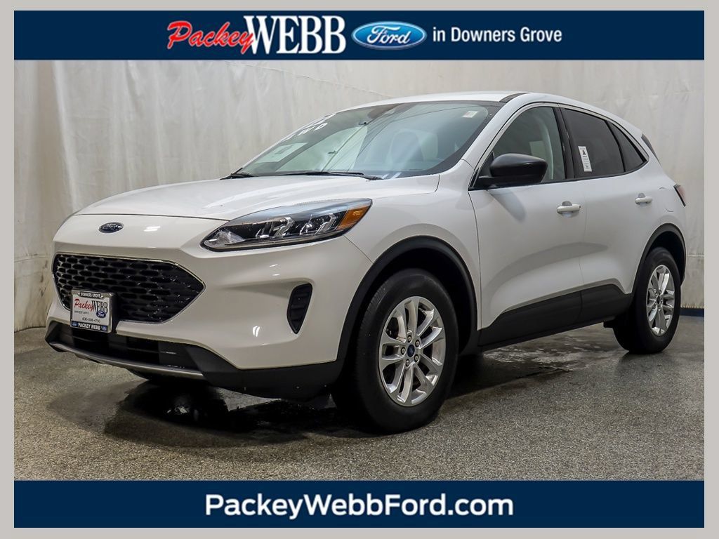 Used 2022 Ford Escape SE w/ Cold Weather Package AWD/4WD image 1