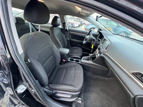 Used 2019 Hyundai Elantra SEL w/ Cargo Package image 23