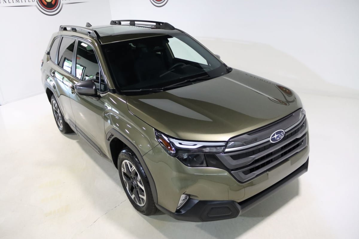 Used 2026 Subaru Forester Premium AWD/4WD image 22