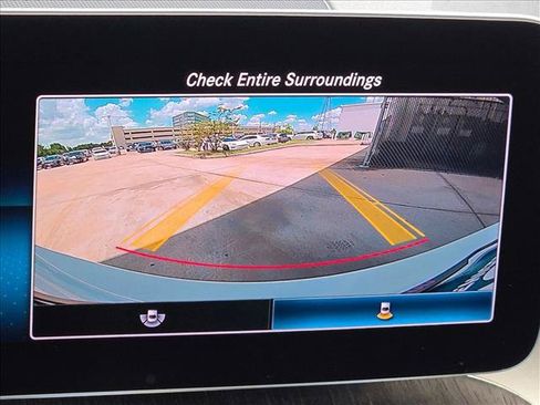 Used 2019 Mercedes-Benz C 300 Sedan image 16