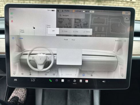 Used 2024 Tesla Model Y Long Range image 17