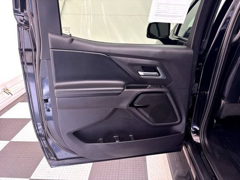 Used 2026 Chevrolet Silverado EV LT AWD/4WD image 20