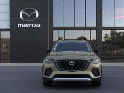 New 2025 MAZDA CX-70 Plug-In Hybrid w/ Premium Pkg image 6