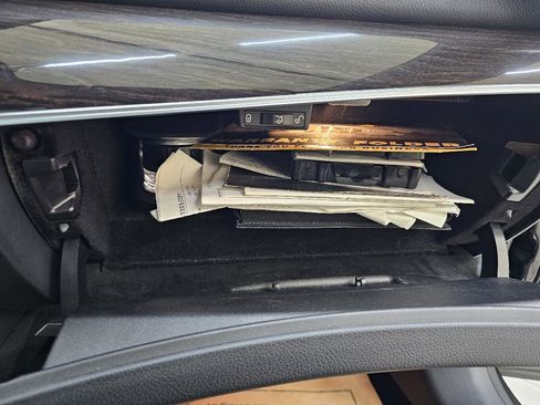 Used 2018 Mercedes-Benz E 400 4MATIC Coupe w/ Premium 3 Package image 35