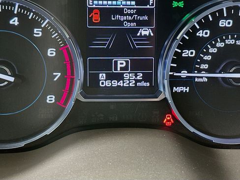 Used 2018 Subaru Forester 2.5i Limited image 19