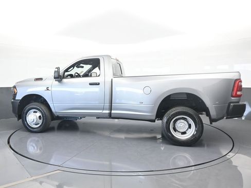 Used 2024 RAM 3500 Tradesman image 3