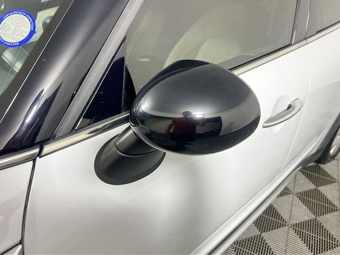 Used 2019 MINI Cooper Countryman SE w/ Convenience Package image 12