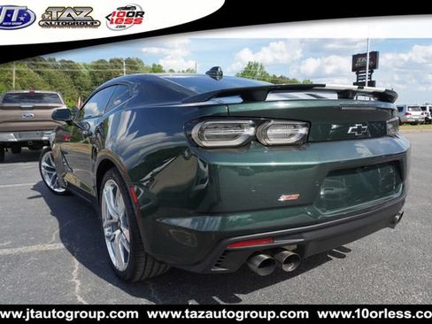Used 2020 Chevrolet Camaro SS RWD image 7
