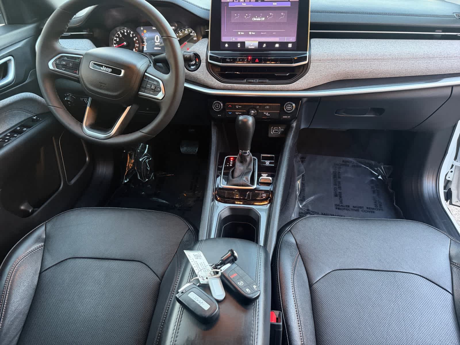 Used 2023 Jeep Compass Latitude AWD/4WD image 22