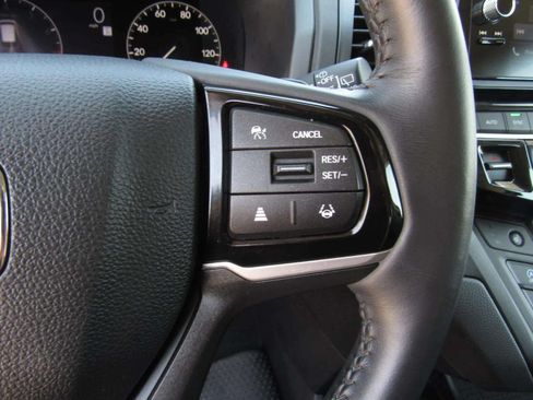 Certified 2025 Honda Odyssey EX-L image 27